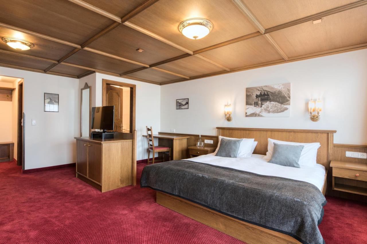 Hotel Arlberghoehe سانت كريستوف ام ايه المظهر الخارجي الصورة